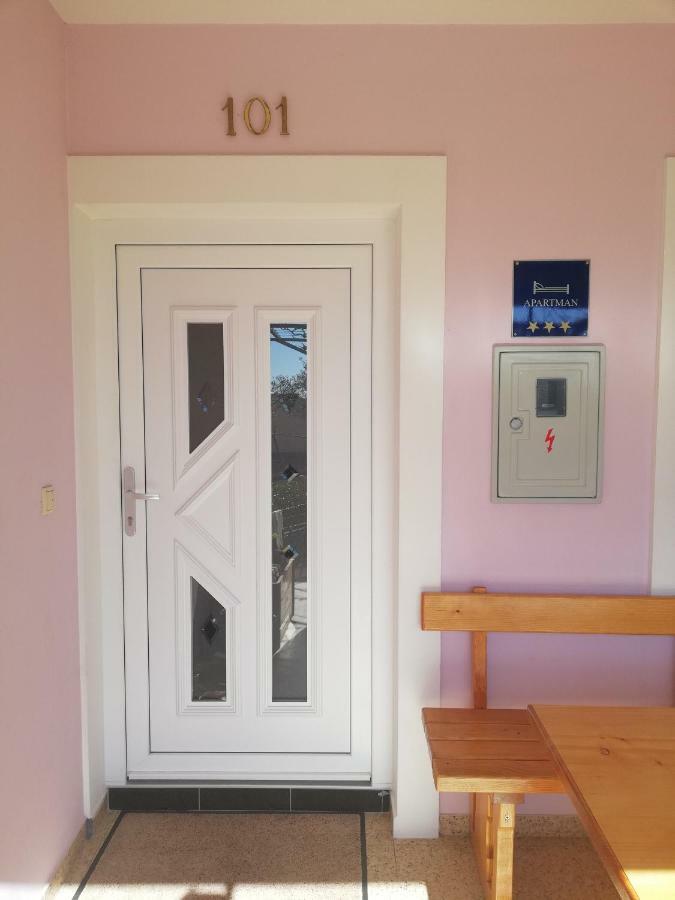 Čunski Apartman Lila מראה חיצוני תמונה
